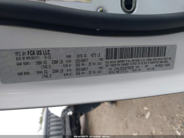 1C4NJDEB2GD758235 Jeep Compass Latitude