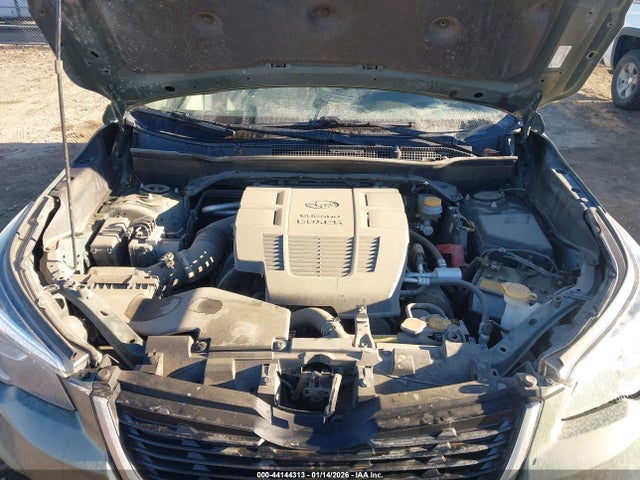 JF2SKAJC1LH553233 Subaru Forester Premium