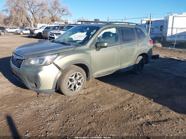 JF2SKAJC1LH553233 Subaru Forester Premium