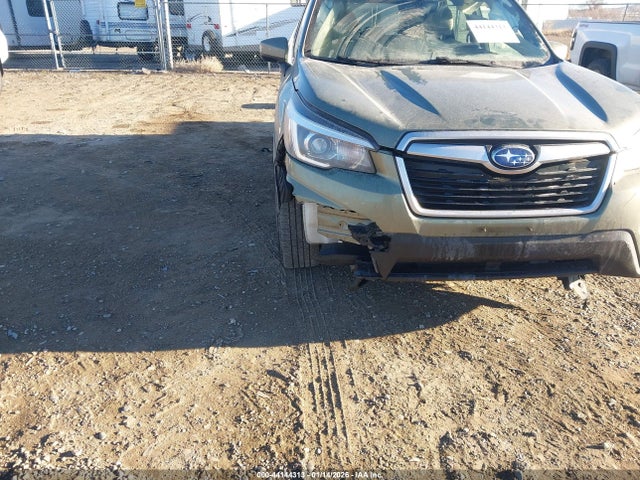 JF2SKAJC1LH553233 Subaru Forester Premium