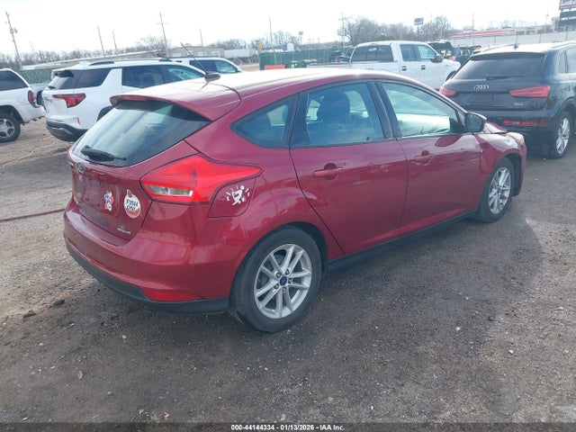 Ford FOCUS SE 2016 1FADP3K25GL217023 Image 4