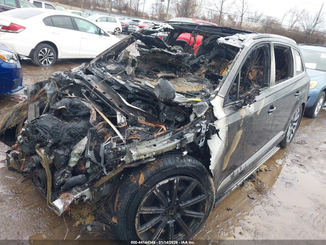 2017 AUDI Q7 WA1LAAF75HD015547 Photo 1