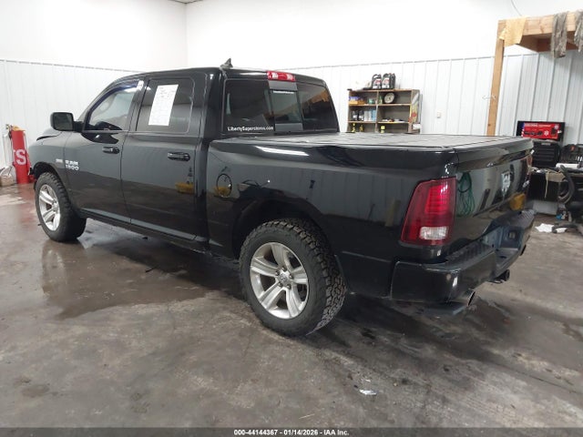 44144367 :رقم المزاد ، 1C6RR7MT3FS539212 vin ، 2015 Ram 1500 Sport مزاد بيع