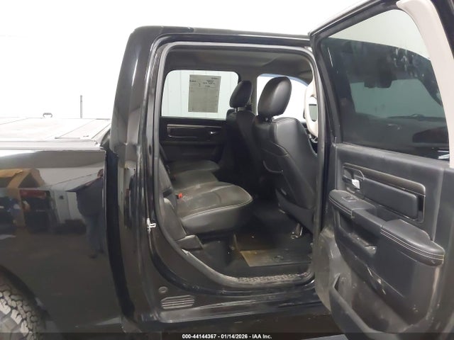 44144367 :رقم المزاد ، 1C6RR7MT3FS539212 vin ، 2015 Ram 1500 Sport مزاد بيع