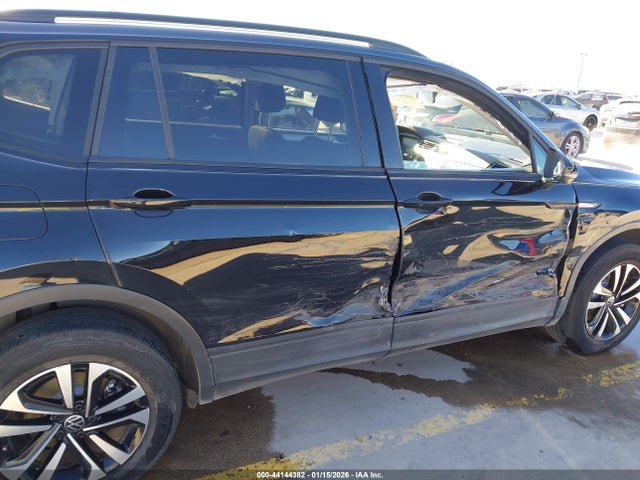 3VV1B7AXXNM111809 Volkswagen Tiguan 2.0t S