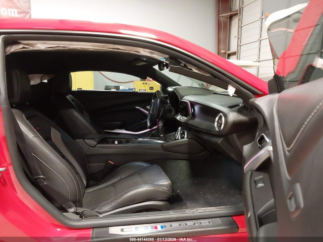 2017 CHEVROLET CAMARO 1G1FG1R70H0107193 Photo 4