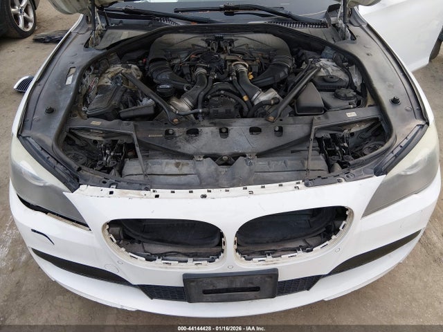 2011 BMW 750LI WBAKC8C52BC434456 Photo 9