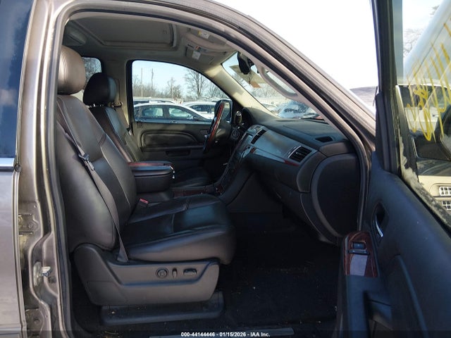 2013 CADILLAC ESCALADE 1GYS4CEF6DR159645 Photo 4