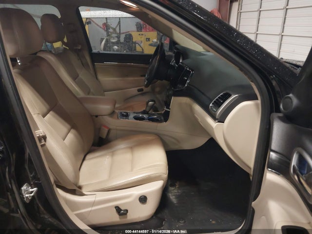 1C4RJFBG9KC697025 Jeep Grand Cherokee Limited 4x4