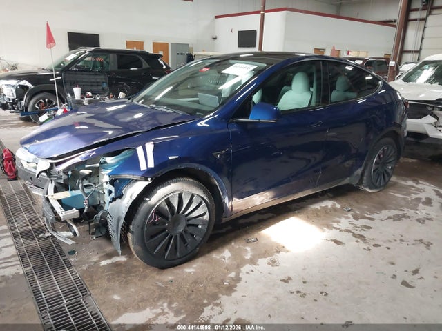 2023 TESLA MODEL Y 7SAYGDEE4PF871234 Photo 1