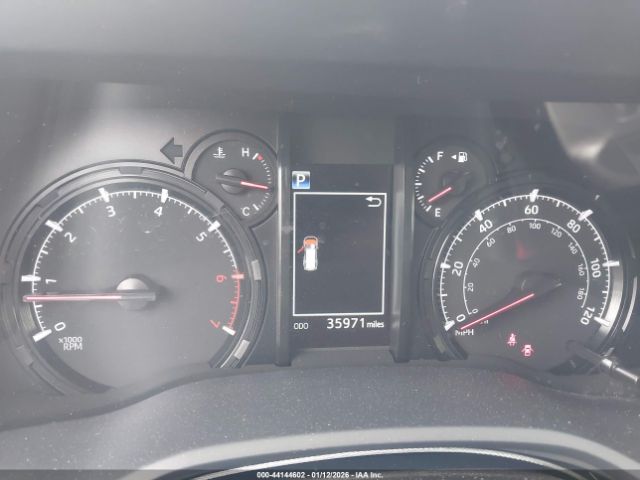 2024 TOYOTA 4RUNNER JTEEU5JRXR5310625 Photo 6