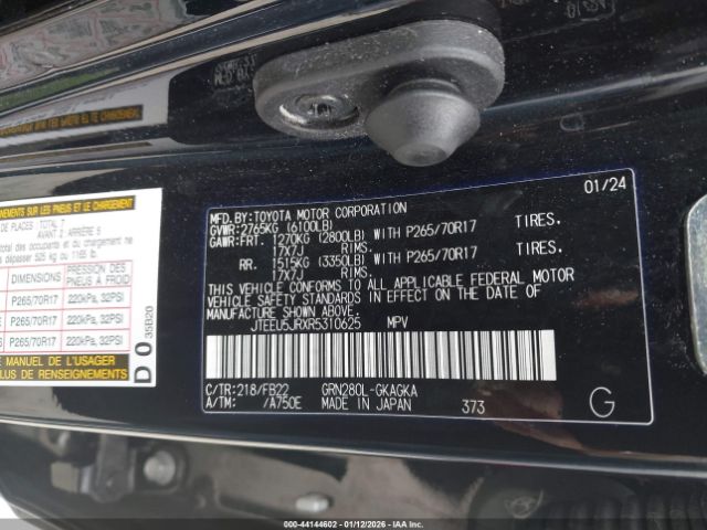 2024 TOYOTA 4RUNNER JTEEU5JRXR5310625 Photo 8