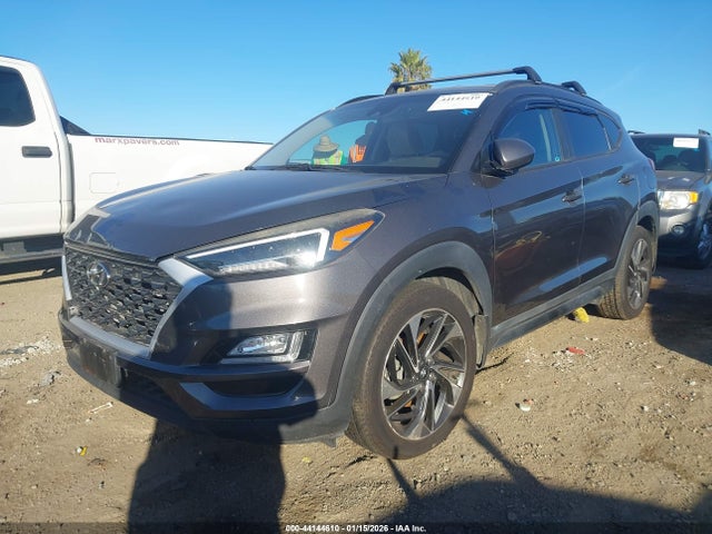 KM8J33AL7LU178874 Hyundai Tucson Sport