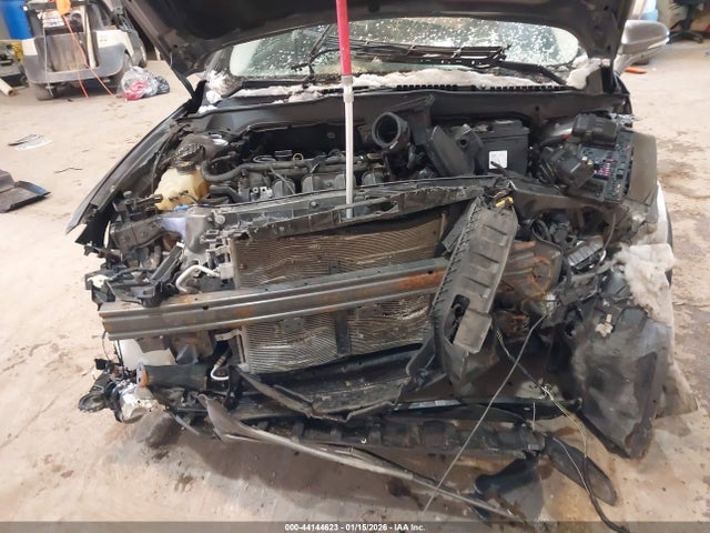 44144623 :رقم المزاد ، 3FA6P0H72DR190984 vin ، 2013 Ford Fusion Se مزاد بيع