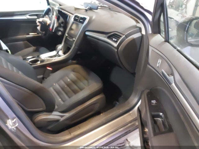 44144623 :رقم المزاد ، 3FA6P0H72DR190984 vin ، 2013 Ford Fusion Se مزاد بيع