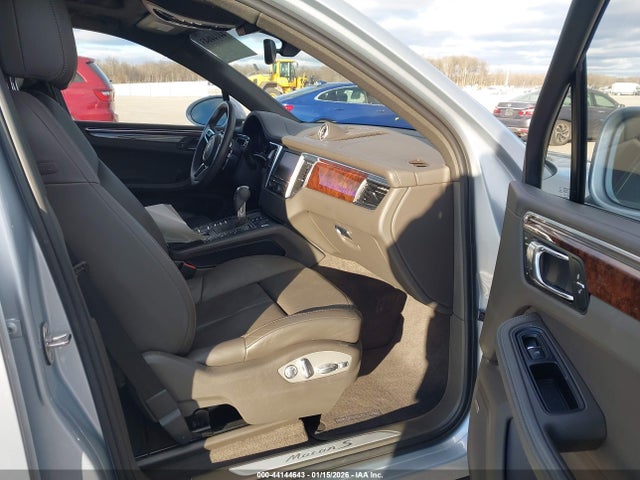 2015 PORSCHE MACAN WP1AB2A55FLB51202 Photo 4