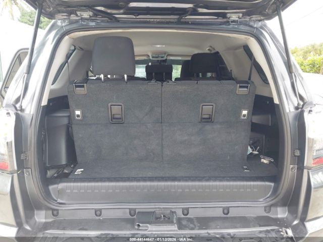 2022 TOYOTA 4RUNNER JTEEU5JR1N5269893 Photo 5