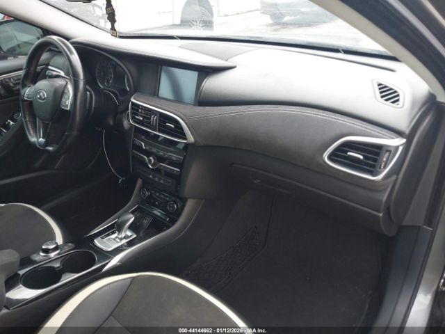 2017 INFINITI QX30 SJKCH5CP4HA027152 Photo 4