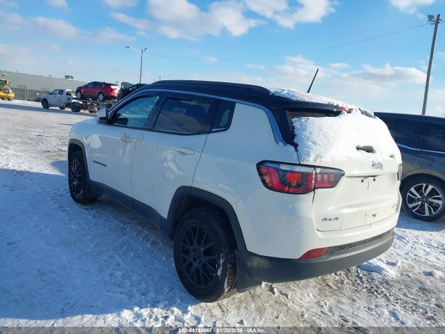 2018 JEEP COMPASS 3C4NJDBB4JT168415 Photo 2