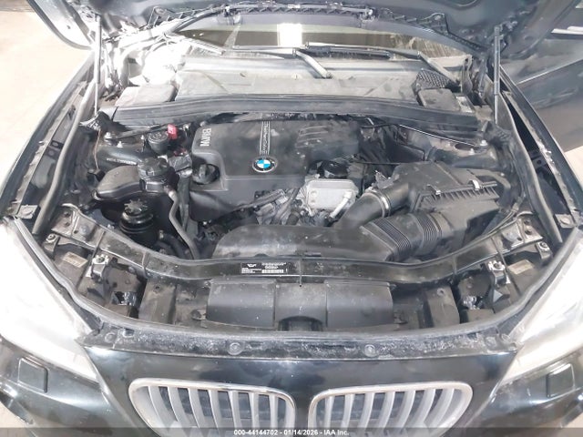 2013 BMW X1 WBAVL1C59DVR82837 Photo 9