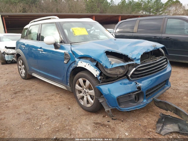 2018 MINI COUNTRYMAN WMZYS7C37J3E08476 Photo 0