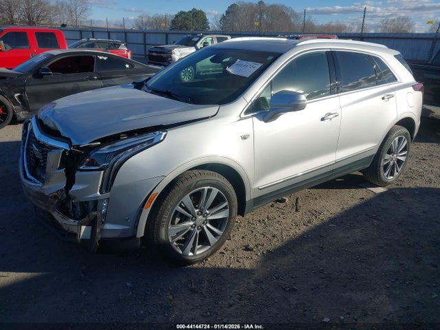 2020 CADILLAC XT5 1GYKNCR45LZ218379 Photo 1