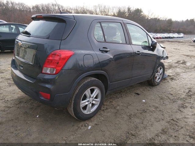 2019 CHEVROLET TRAX 3GNCJKSB8KL189935 Photo 3