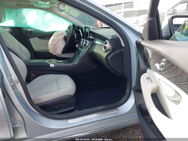 Продаж на аукціоні авто 2017 Mercedes-benz C 300, vin: 55SWF4JB1HU190421, номер лоту: 44144734