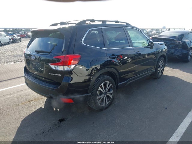 44144788 :رقم المزاد ، JF2SKASCXMH492951 vin ، 2021 Subaru Forester Limited مزاد بيع