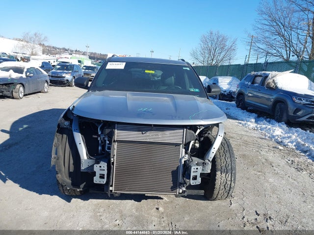 1FMSK8JH4NGB13000 Ford Explorer Timberline