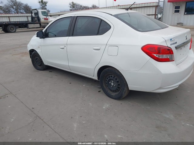 2017 MITSUBISHI MIRAGE G4 ML32F3FJ8HH003060 Photo 2