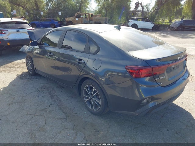 3KPF24AD9PE512242 KIA Forte Lxs