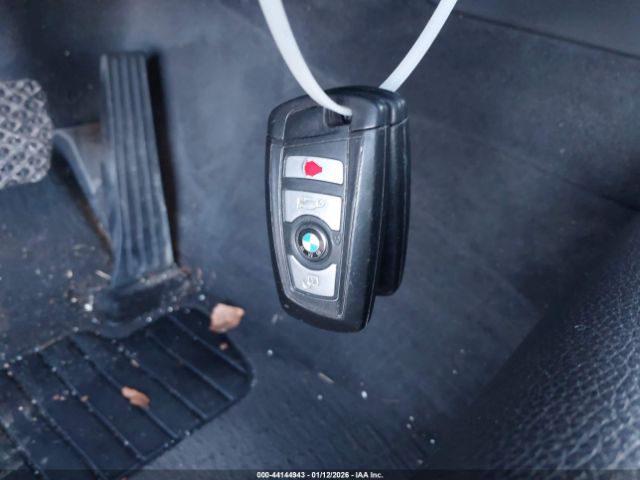 2013 BMW 528I WBAXG5C54DD232286 Photo 10