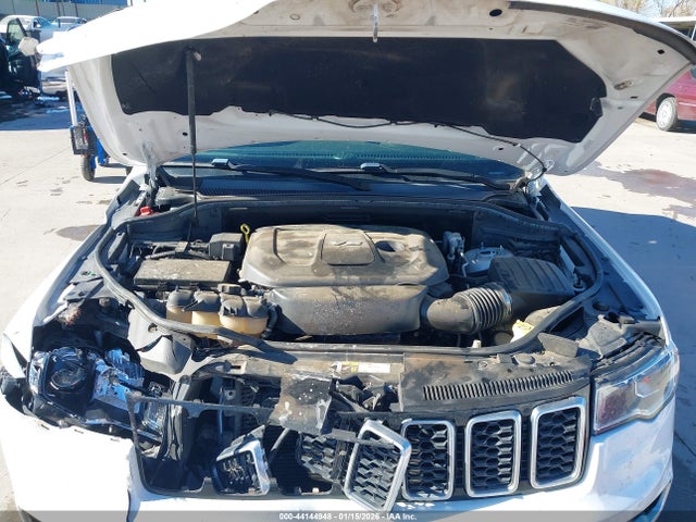2018 JEEP GRAND CHEROKEE 1C4RJEBG6JC265498 Photo 9