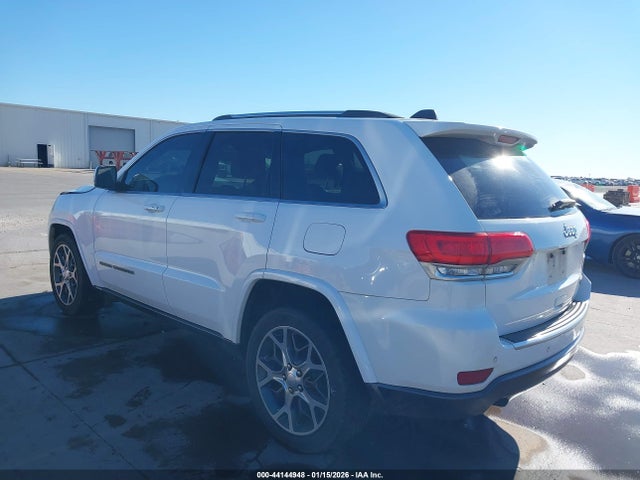 2018 JEEP GRAND CHEROKEE 1C4RJEBG6JC265498 Photo 2