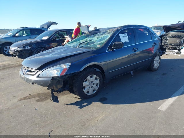 Продажа на аукционе авто 2003 Honda Accord 2.4 Lx, vin: 1HGCM56303A064765, номер лота: 44144964