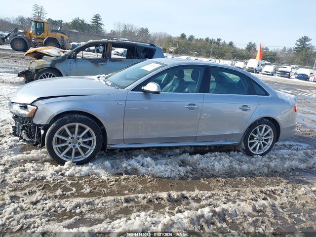 44145013 :رقم المزاد ، WAUBFAFL8FN010203 vin ، 2015 Audi A4 2.0t Premium مزاد بيع