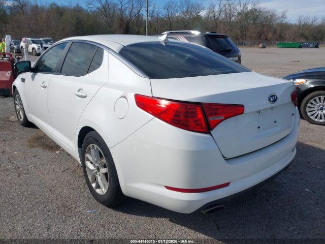 2011 KIA OPTIMA KNAGM4A7XB5077192 Photo 2