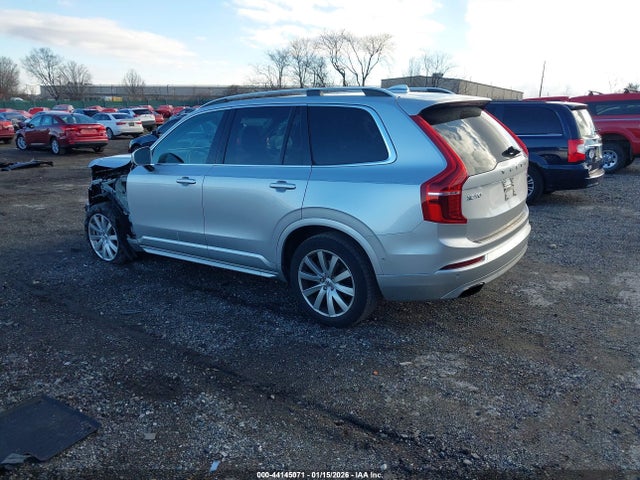 2017 VOLVO XC90 YV4A22PK1H1157086 Photo 2