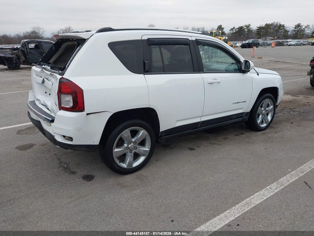 Jeep Compass Limited 2014 1C4NJCCB0ED505697 Image 4