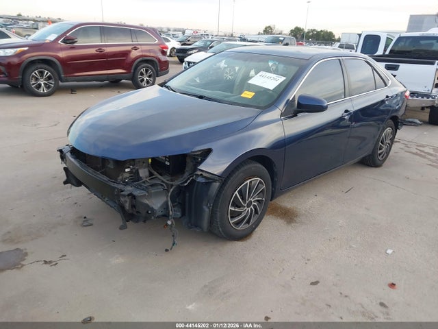Toyota CAMRY LE 2015 4T4BF1FK0FR479237 Image 2