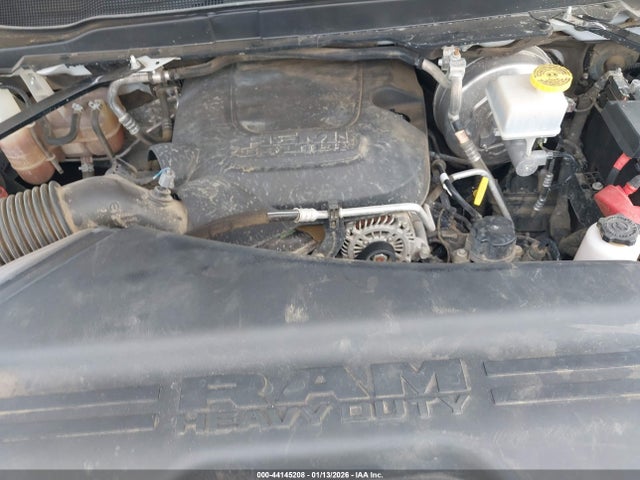 Продажа на аукционе авто 2022 Ram 2500 Laramie  4x4 6'4 Box, vin: 3C6UR5FJ0NG386689, номер лота: 44145208