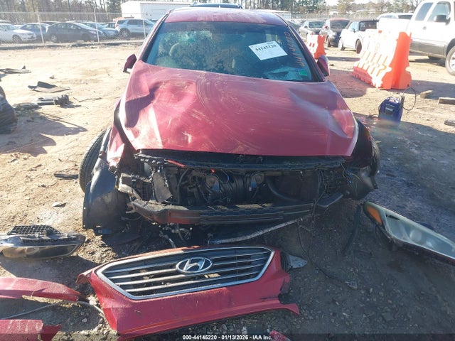 Hyundai SONATA SE 2016 5NPE24AF3GH296770 Image 13