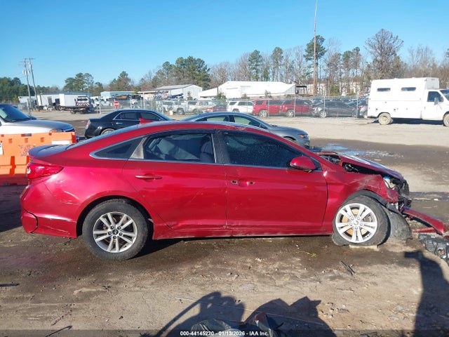 Hyundai SONATA SE 2016 5NPE24AF3GH296770 Image 14