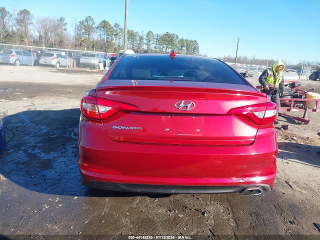 Hyundai SONATA SE 2016 5NPE24AF3GH296770 Image 17