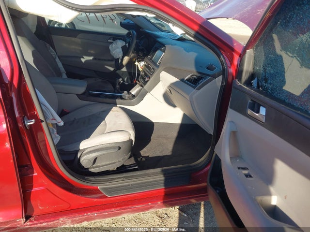 Hyundai SONATA SE 2016 5NPE24AF3GH296770 Image 5