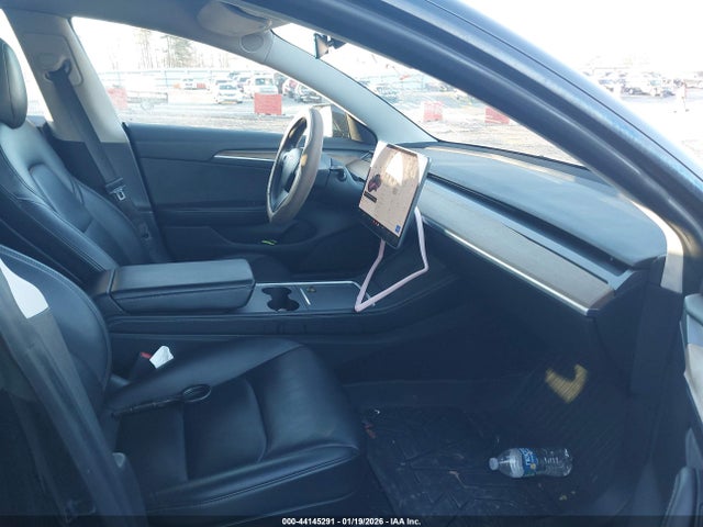 Tesla Model 3 Standard Range Plus Rear-wheel Drive 2021 5YJ3E1EA7MF090339 Image 5