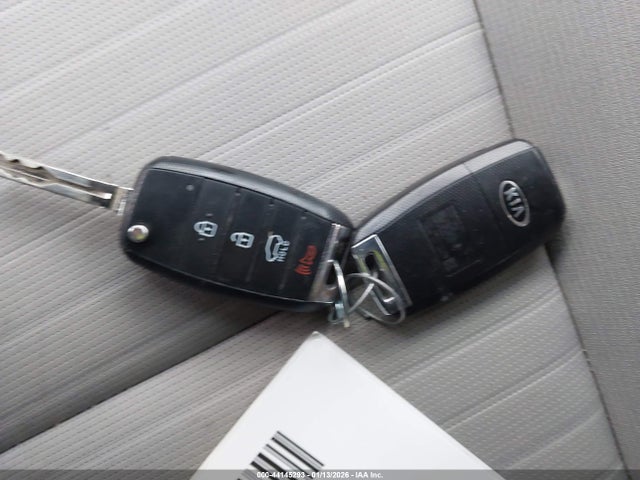 Продажа на аукционе авто 2017 Kia Sportage Lx, vin: KNDPMCAC1H7237130, номер лота: 44145293