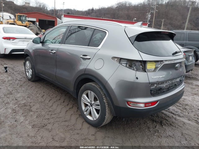 Продажа на аукционе авто 2017 Kia Sportage Lx, vin: KNDPMCAC1H7237130, номер лота: 44145293