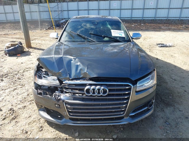 Продажа на аукционе авто 2015 Audi S8 4.0t, vin: WAUK2AFD1FN019295, номер лота: 44145336